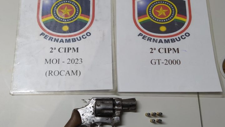 PMs resgatam criança de 2 anos em cárcere privado e prendem o Pai em PE