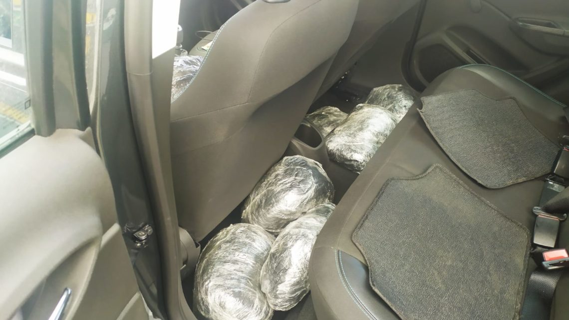 PRF apreende maconha na BR-104 que seria transportada do Sertão até o Recife