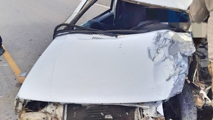 Colisão frontal deixa motorista ferido na BR-104 em Agrestina-PE