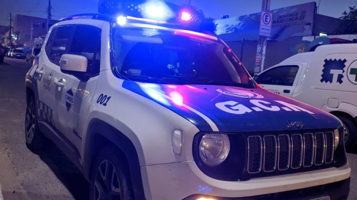 Viatura identifica carros roubados e criminosos procurados