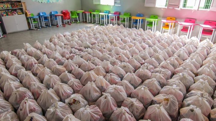 Distribuição de kits alimentares pela Secretaria de Educação de Caruaru a partir deste domingo (19)