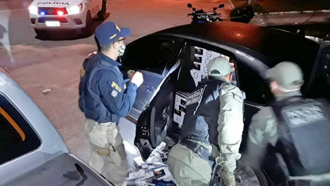 Primos são detidos pelo transporte de 17,4 mil maços de cigarro em São Caitano Primos são detidos pelo transporte de 17,4 mil maços de cigarro em São Caitano