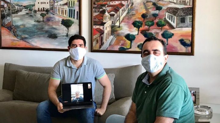 Presidente do PSB Caruaru Marcelo Gomes tem reunião com Tony Gel sobre as eleições