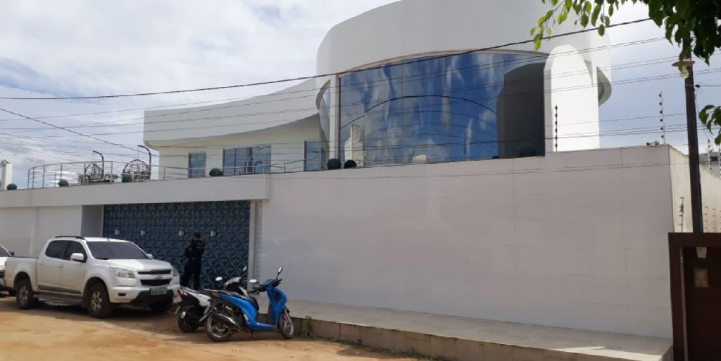 Operação da Polícia Federal contra crimes de lavagem de dinheiro e organização criminosa no Agreste-PE Operação da Polícia Federal contra crimes de lavagem de dinheiro e organização criminosa no Agreste-PE