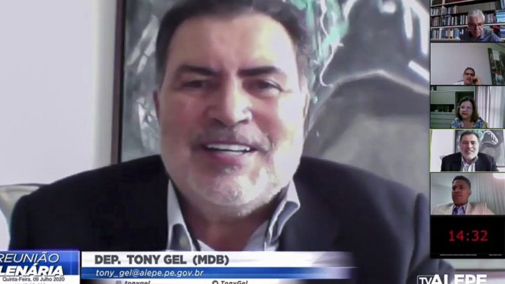Tony Gel ressalta cobrança de setor produtivo sobre retorno das atividades em Caruaru