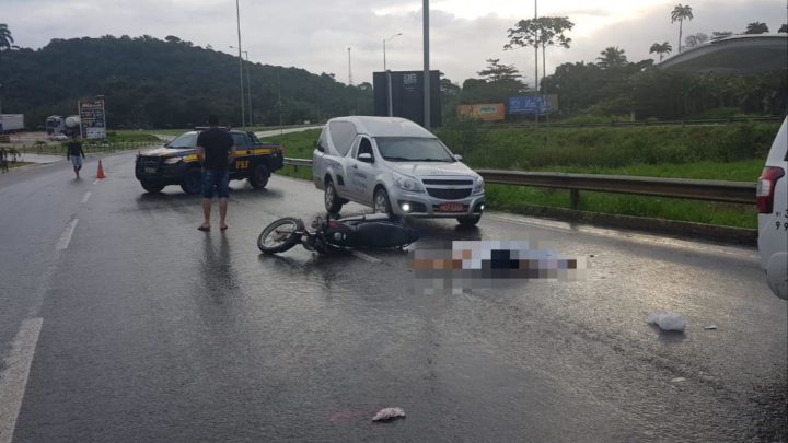 Mulher morre em acidente na BR-101 em Palmares
