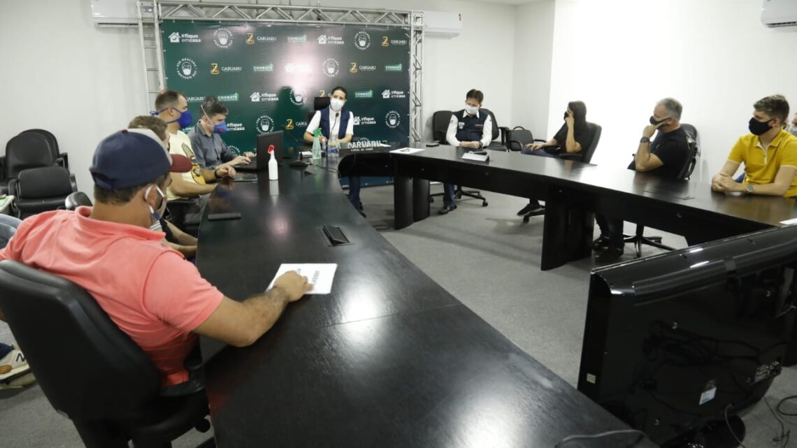 Raquel Lyra se reúne com comerciantes instalados na margem do Rio Ipojuca em Caruaru Raquel Lyra se reúne com comerciantes instalados na margem do Rio Ipojuca em Caruaru