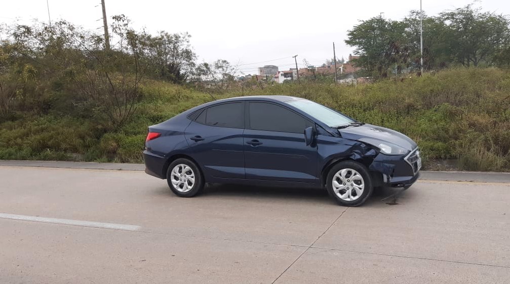 Mulher morre atropelada ao tentar atravessar BR 232 em Caruaru Mulher morre atropelada ao tentar atravessar BR 232 em Caruaru
