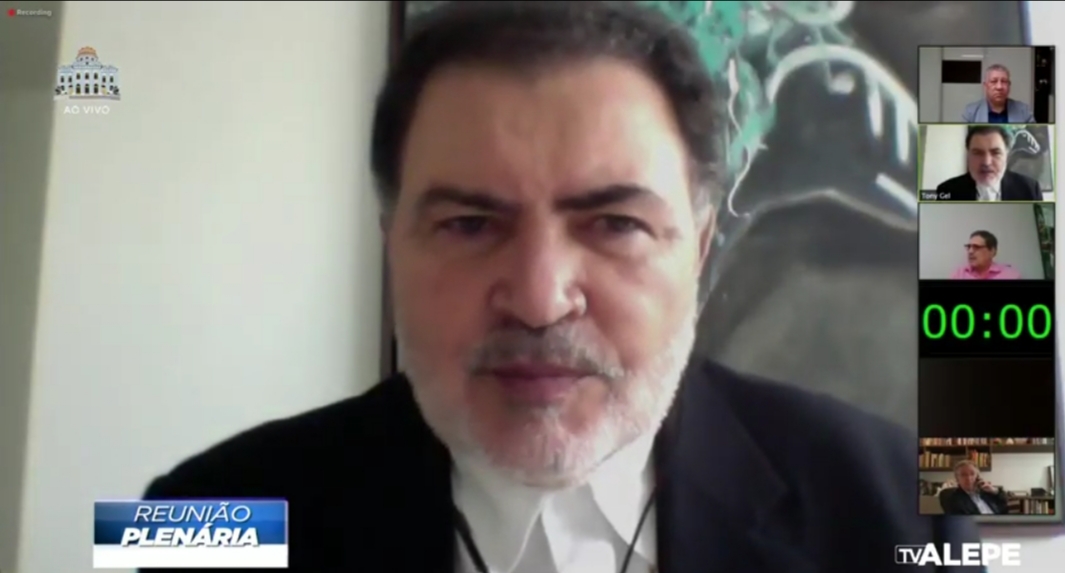 Tony Gel pede que equipamentos de Hospital de Campanha sejam utilizados para melhorar a estrutura do HRA