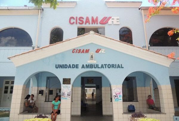 Médicos interrompem gravidez de menina de 10 anos estuprada pelo tio