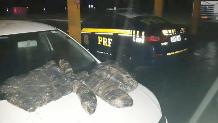 Maconha é apreendida em parachoque de carro na BR 232 e PRF prende motorista que tentou fugir