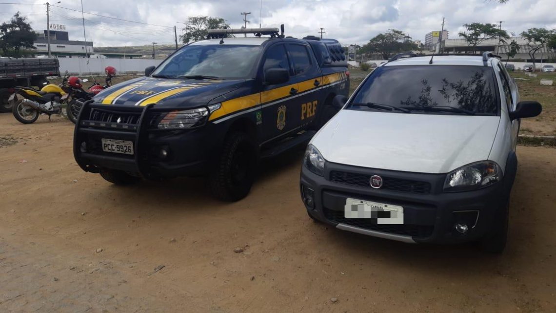 Grupo de whatsapp ajuda polícia a recuperar veículo que tinha sido roubado minutos antes em Caruaru