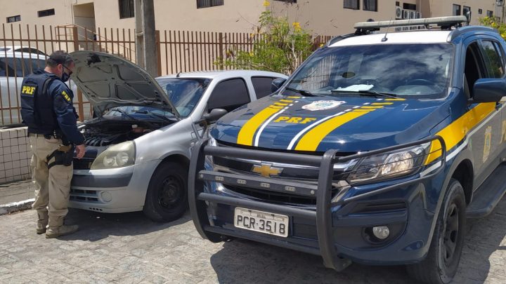 Suspeito de estelionato é detido com carro roubado em Gravatá; Veículo foi comprado em uma feira