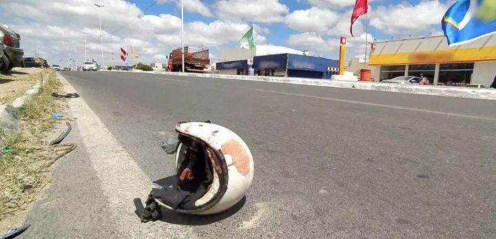 Jovem morre em acidente com moto em Santa Cruz do Capibaribe