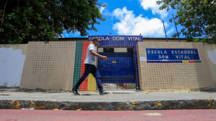 Justiça nega recursos e mantém suspensão das aulas presenciais nas redes particular e pública