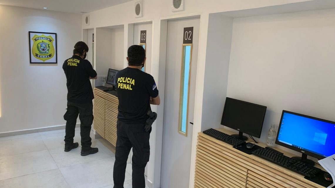 Penitenciária de Caruaru inaugura cinco salas de videoconferências judiciais Penitenciária de Caruaru inaugura cinco salas de videoconferências judiciais