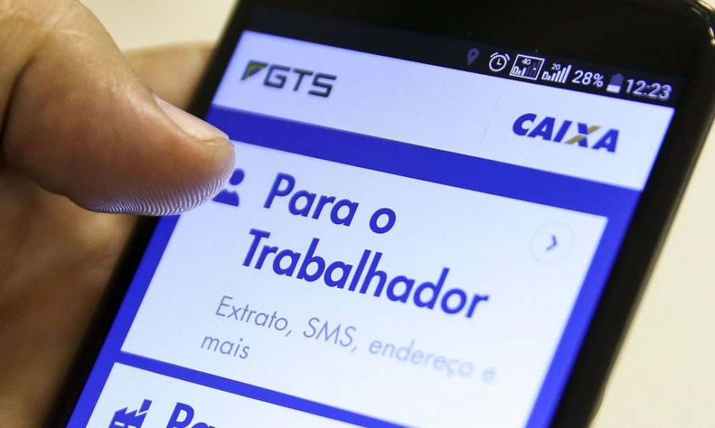 Caixa volta a pagar auxílio e FGTS emergencial na próxima terça-feira