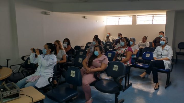 Agência transfusional do HRA realiza cursos de capacitação