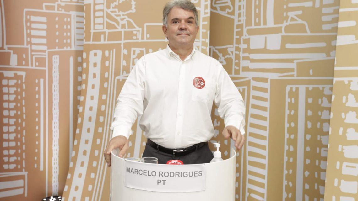 Marcelo Rodrigues apresenta proposta de microcrédito para trabalhadores Marcelo Rodrigues apresenta proposta de microcrédito para trabalhadores