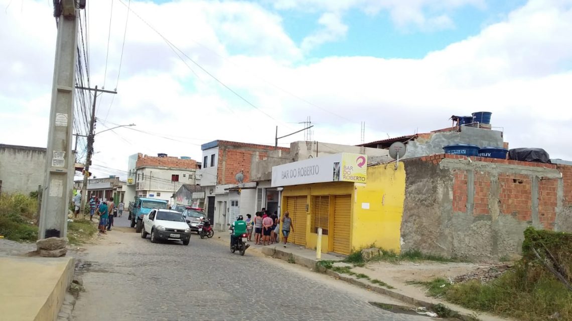 Briga de casal termina com marido morto e esposa socorrida para o hospital  em Caruaru