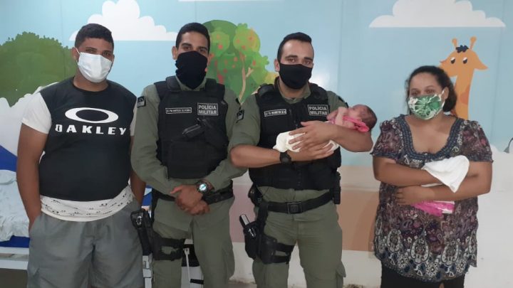 PMs ajudam a salvar vida de recém-nascida em Caruaru