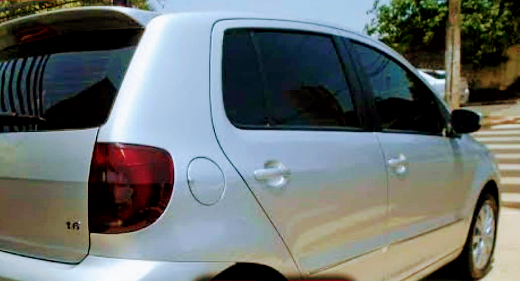 Família é feita refém e tem carro tomado em assalto em Caruaru Família é feita refém e tem carro tomado em assalto em Caruaru