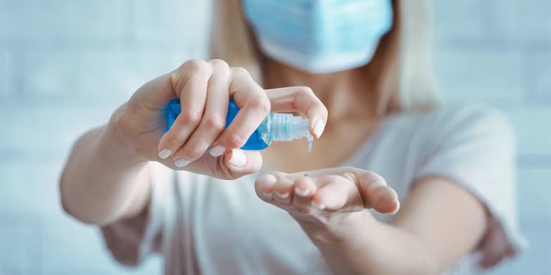 Pernambuco registra mais de 1.300 novos casos de Covid-19 e 26 mortes Pernambuco registra mais de 1.300 novos casos de Covid-19 e 26 mortes