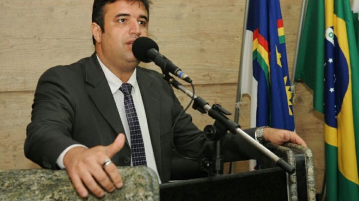Vereador Bruno Lambreta é eleito presidente da Câmara de Caruaru
