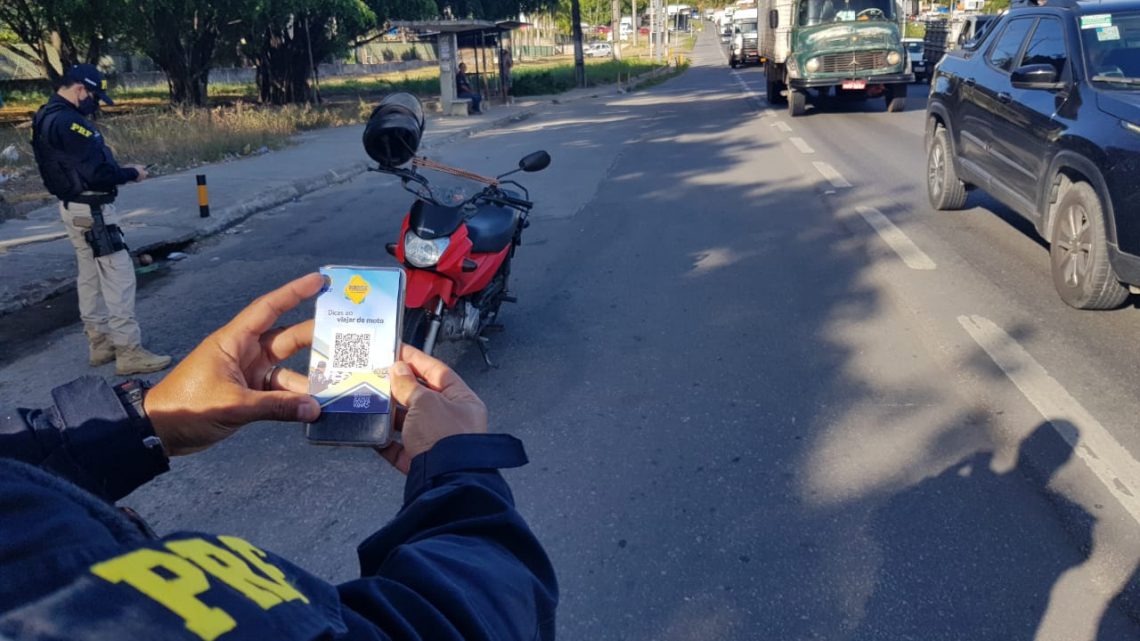 PRF emite 949 multas e registra 66 acidentes com 7 mortes em rodovias-PE na Operação Ano Novo PRF emite 949 multas e registra 66 acidentes com 7 mortes em rodovias-PE na Operação Ano Novo
