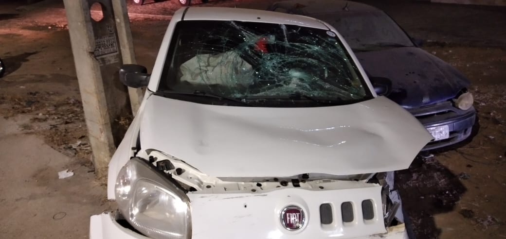 Suspeitos de assalto em Riacho das Almas, trocam tiros com a polícia em Caruaru, e um deles foi baleado Suspeitos de assalto em Riacho das Almas, trocam tiros com a polícia em Caruaru, e um deles foi baleado