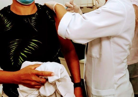 Caruaru registra 95 novos casos de Covid-19 e mais uma morte; Confira o número de vacinados