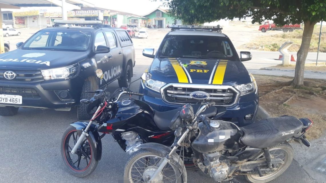 Adolescente e jovem são apreendidos com motos roubadas em São Caitano Adolescente e jovem são apreendidos com motos roubadas em São Caitano