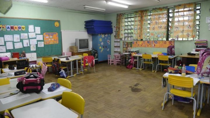 Não matricular aluno para ano letivo pode caracterizar crime de abandono intelectual