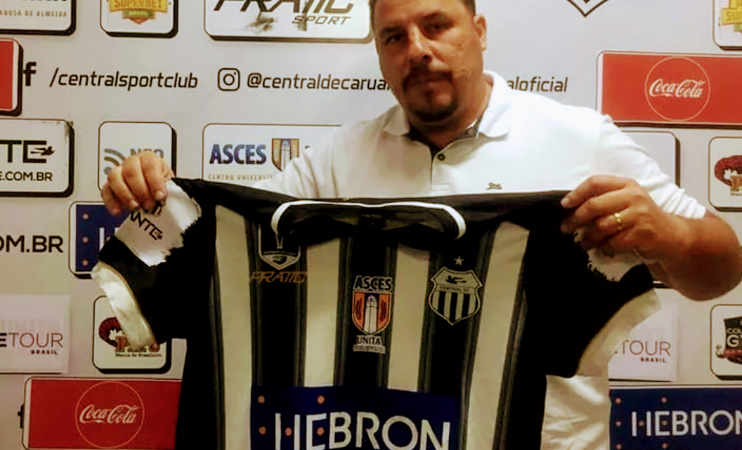 Central de Caruaru anuncia nome do técnico para o Pernambucano 2021 Central de Caruaru anuncia nome do técnico para o Pernambucano 2021