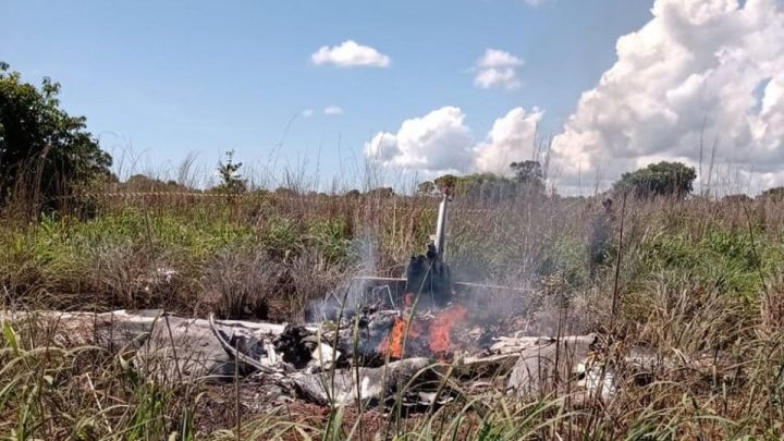 Avião cai e mata piloto, jogadores e presidente do Palmas