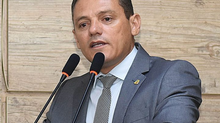Galego de Lajes pede construção de CMEI e tratamento de esgoto na zona rural de Caruaru