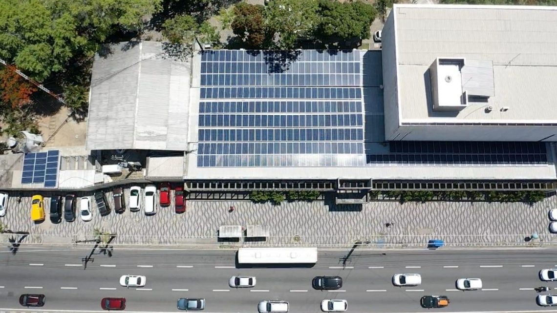 PRF-PE produz energia através de painéis solares para reduzir a conta de energia elétrica