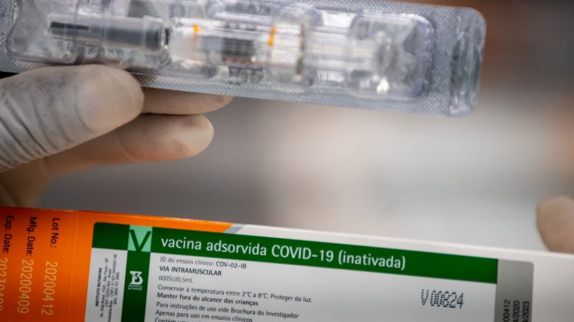 Mais 118.200 doses de vacina contra a Covid-19 devem chegar a Pernambuco neste domingo (7)