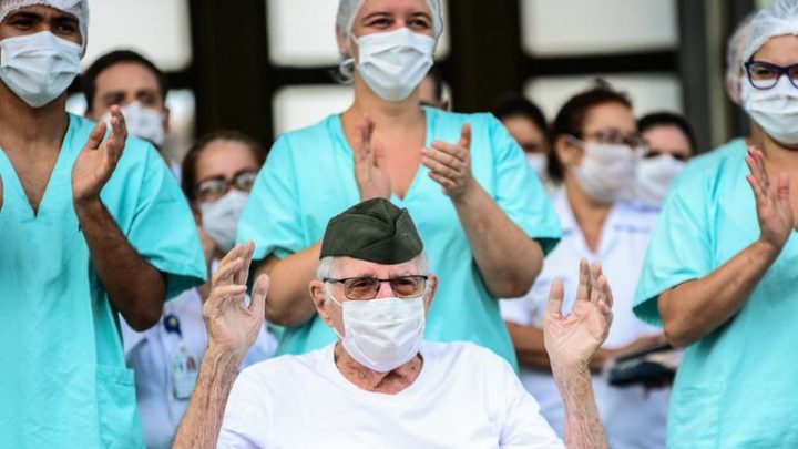 Brasil confirma mais de 12,5 milhões de casos de covid-19 e mais de 10,9 milhões de recuperados