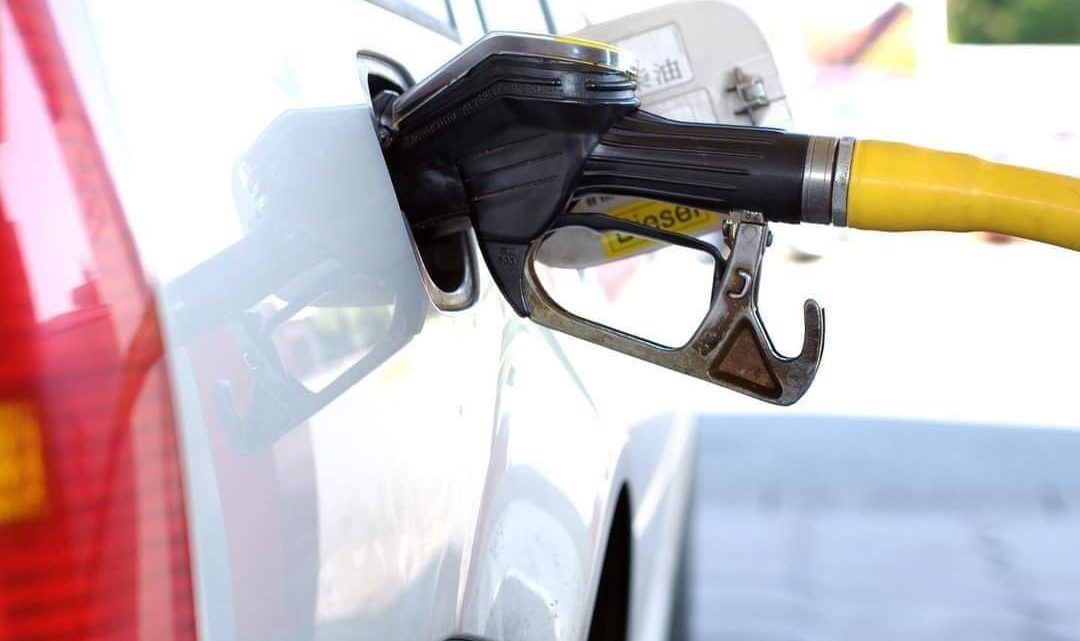 Gasolina tem sexto aumento em 2021 e diesel também tem alta nesta terça (9)