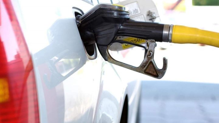 Gasolina tem sexto aumento em 2021 e diesel também tem alta nesta terça (9)