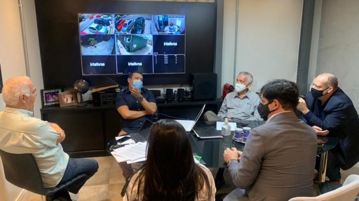 Vereador Jorge Quintino debate Energia Renovável com especialistas de Recife