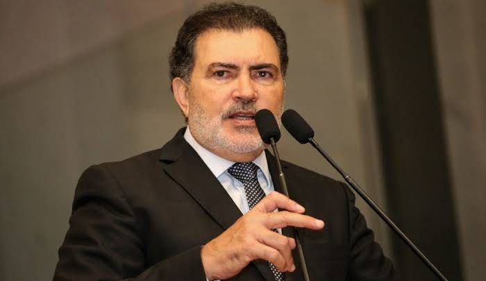 Tony Gel solicita ao governador que comércio e feiras do Agreste abram a partir de 8h