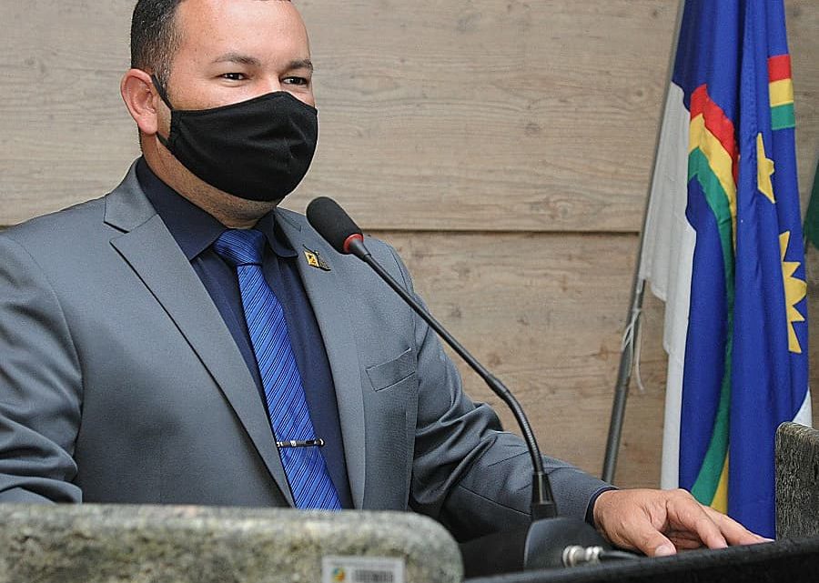 Vereador Cabo Cardoso solicita informações sobre os recursos recebidos e gastos contra o covid-19 pela Prefeitura de Caruaru Vereador Cabo Cardoso solicita informações sobre os recursos recebidos e gastos contra o covid-19 pela Prefeitura de Caruaru