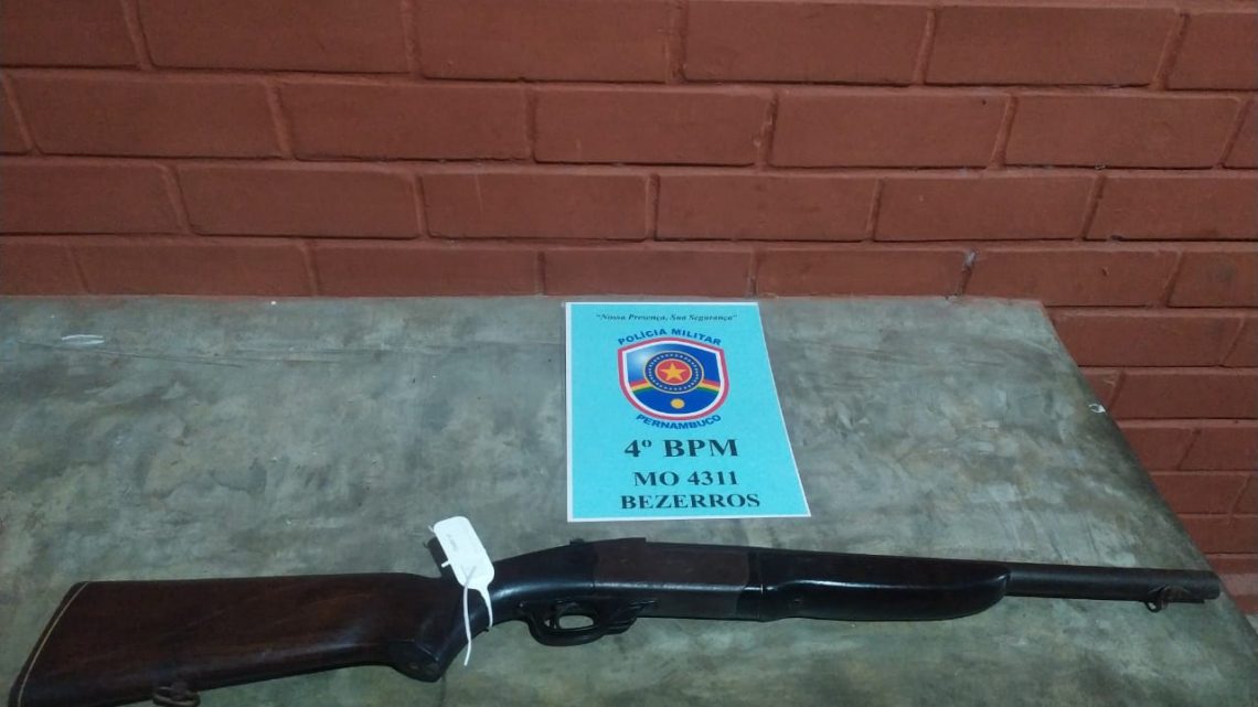 Homem é preso com espingarda calibre 12 em Bezerros