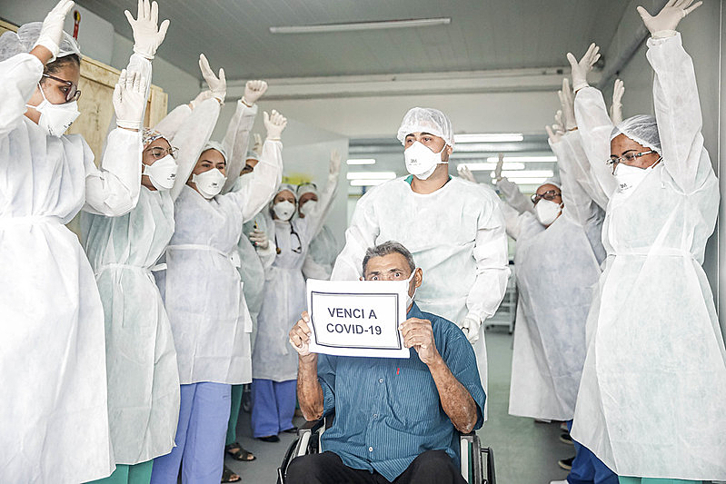 Pernambuco ultrapassa a marca dos 300 mil recuperados de covid-19 Pernambuco ultrapassa a marca dos 300 mil recuperados de covid-19