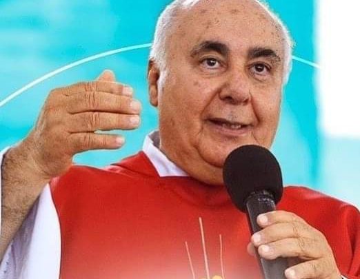 Padre Bianchi Xavier está na UTI com pneumonia e outros 3 padres estão com covid-19