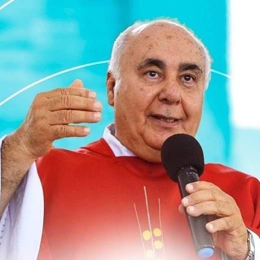 Padre Bianchi Xavier está na UTI com pneumonia e outros 3 padres estão com covid-19