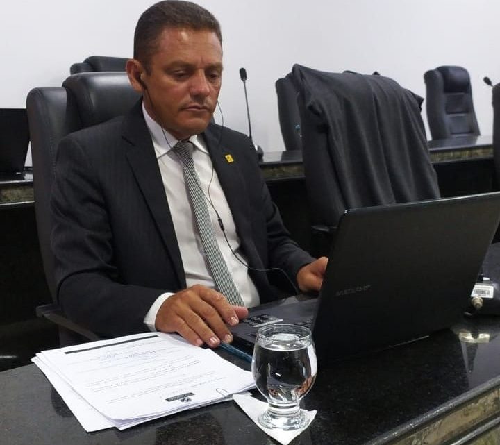 Vereador Galego de Lajes reinvidica conclusão de obras que estão paradas em Caruaru Vereador Galego de Lajes reinvidica conclusão de obras que estão paradas em Caruaru