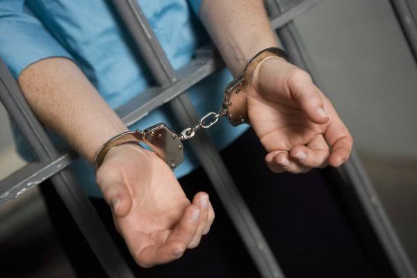 Jovem é preso suspeito de mandar matar primo em Caruaru